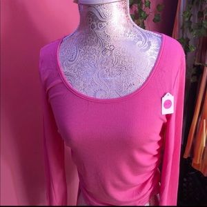 Pink runched long sleeve shirt